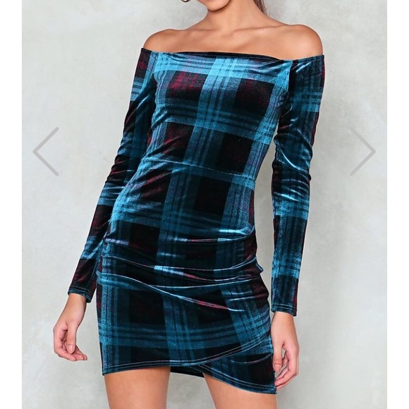 Nasty Gal Dresses & Skirts - Velvet Plaid Dress